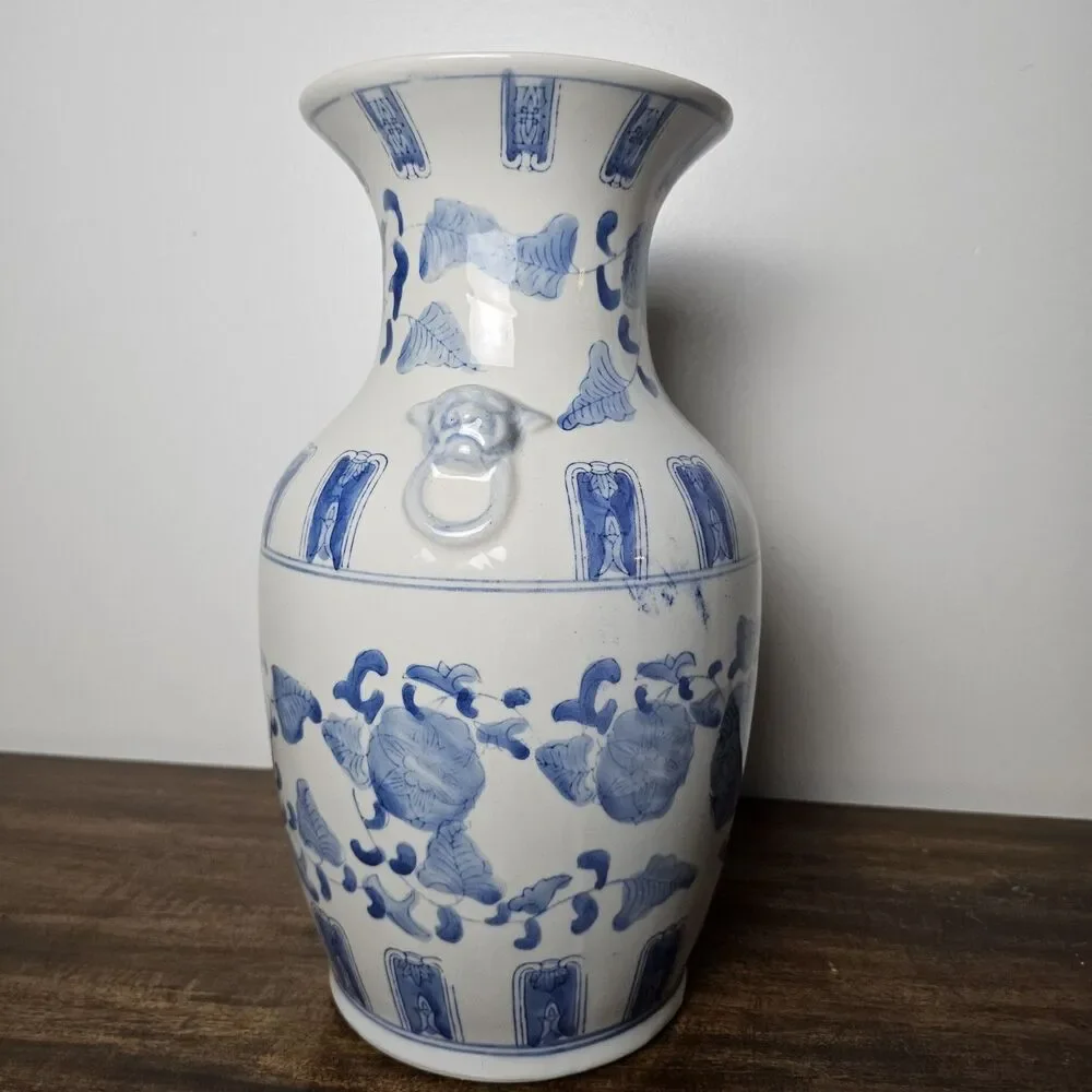 Vintage Chinoiserie Blue White Porcelain Vase Foo Dog Lion Handles Floral 15